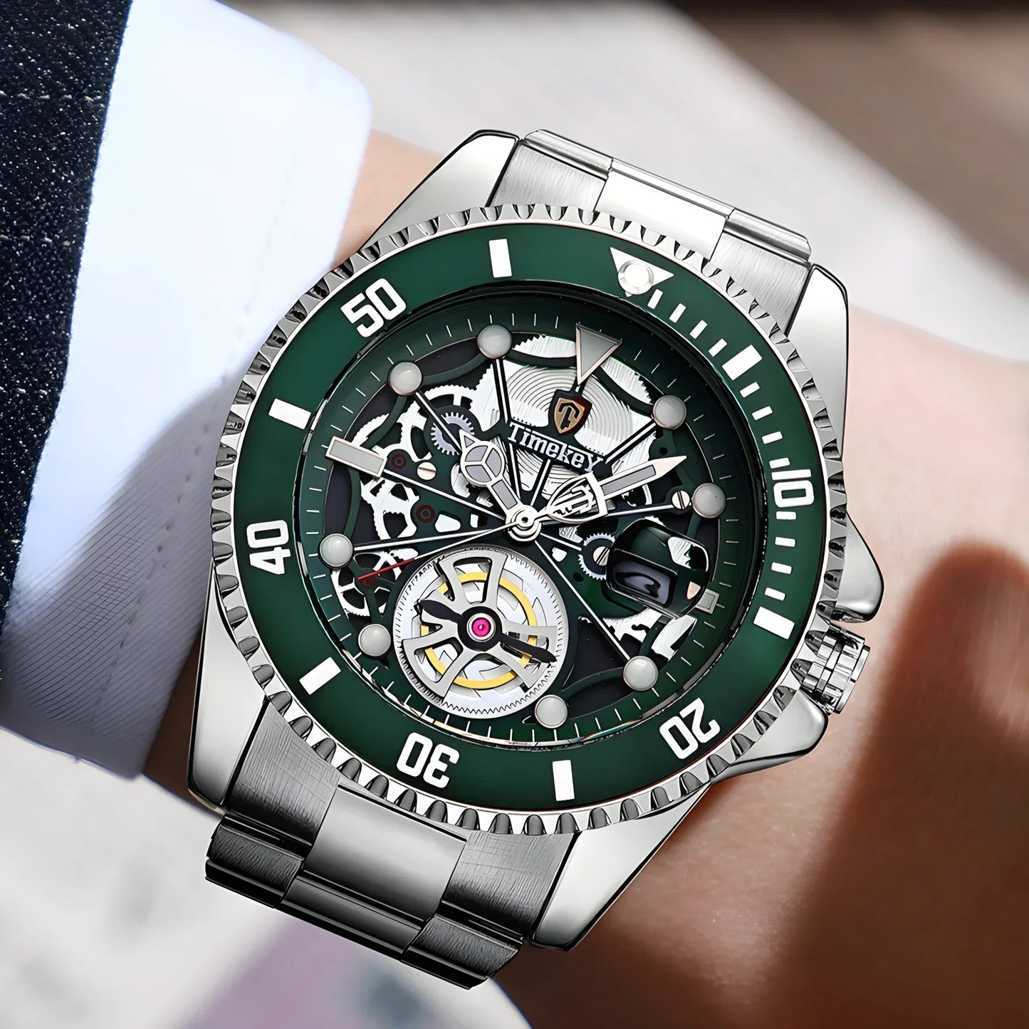 Men's Quartz Watch with Rotating Bezel Luxury Design for Business and Daily Wear