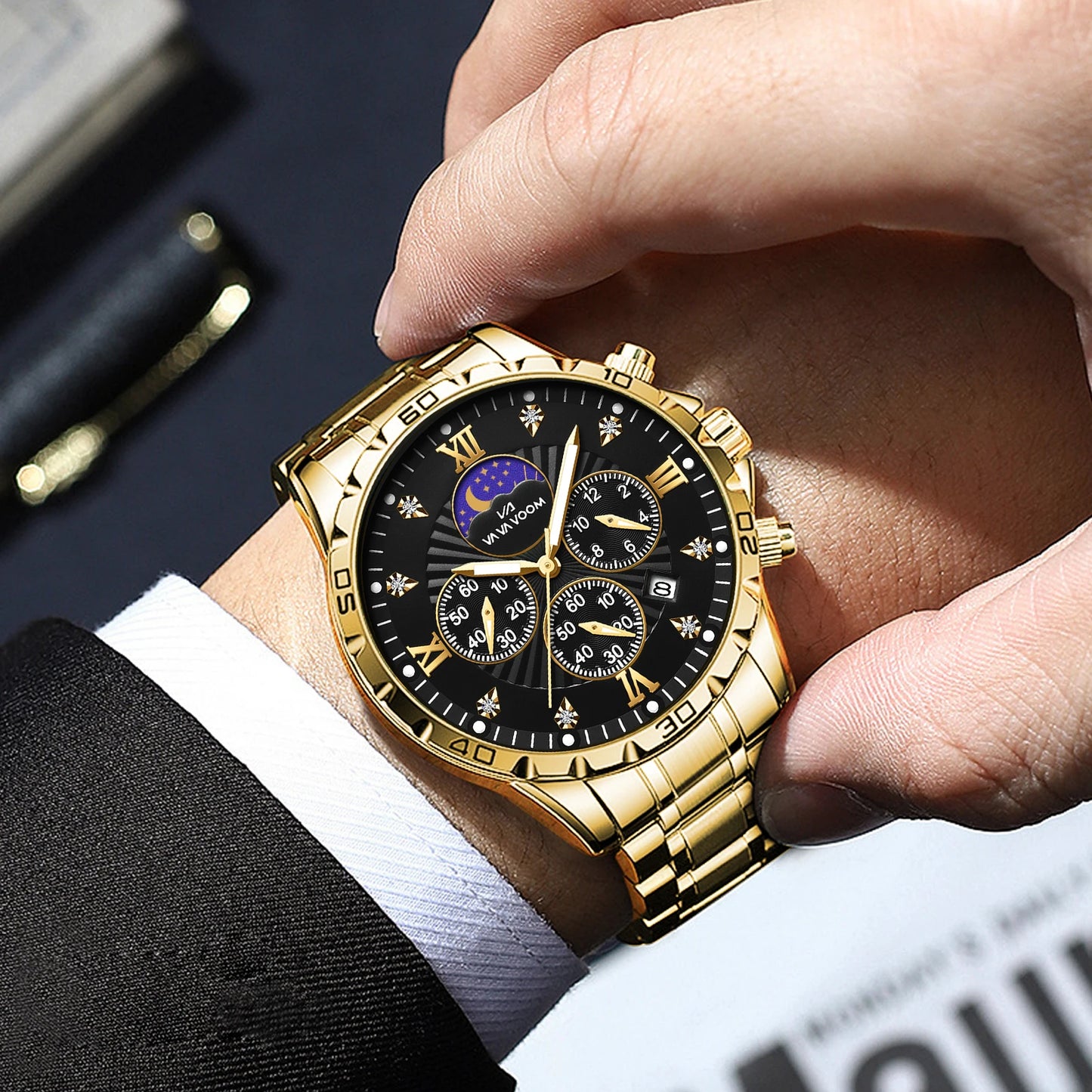 Men's Luxurious Rhinestone Moonlight Quartz Watch Stainless Steel Multifunctional Business