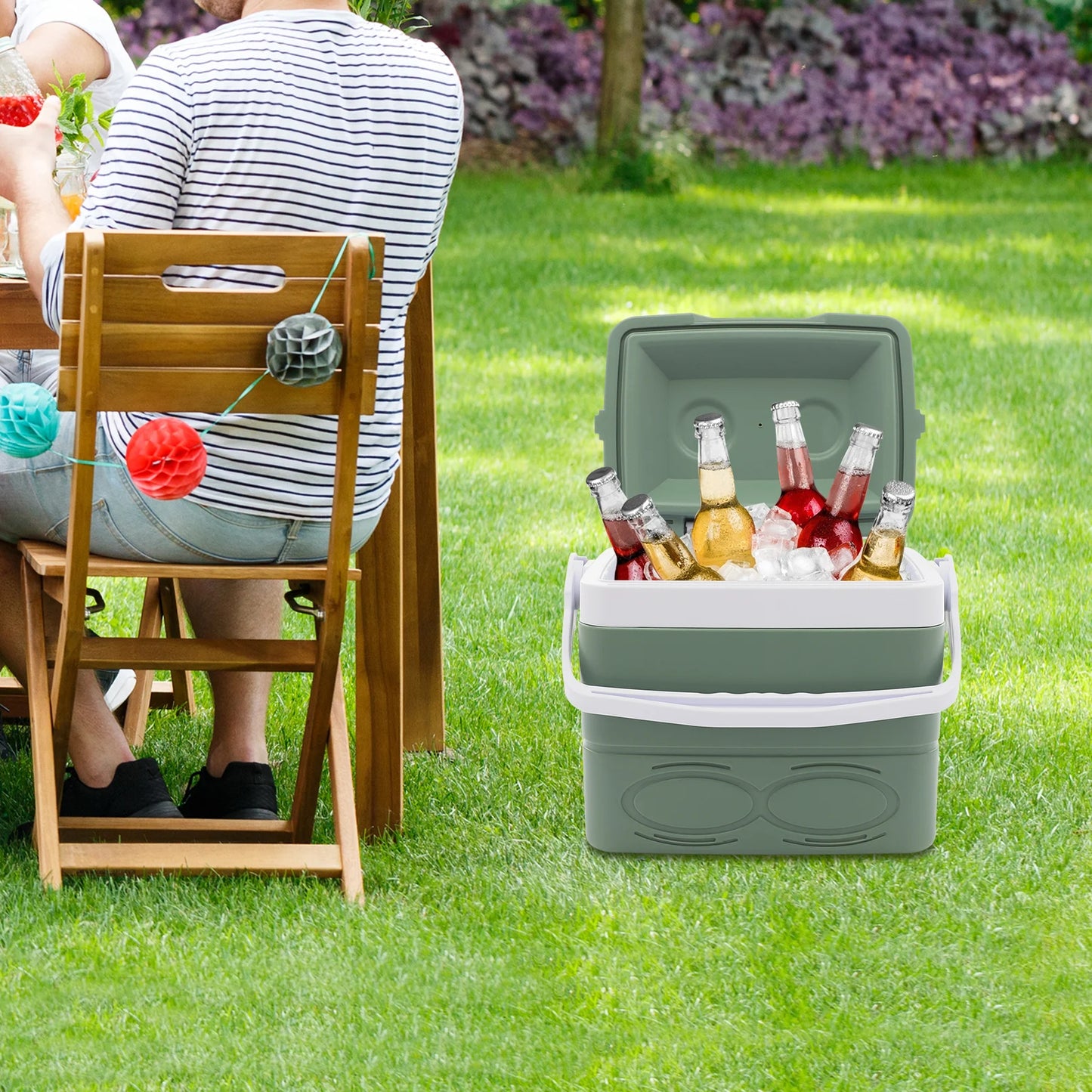 8.5L Portable Insulated Camping Cooler Box for Outdoor Picnics and Beach Activities Green White