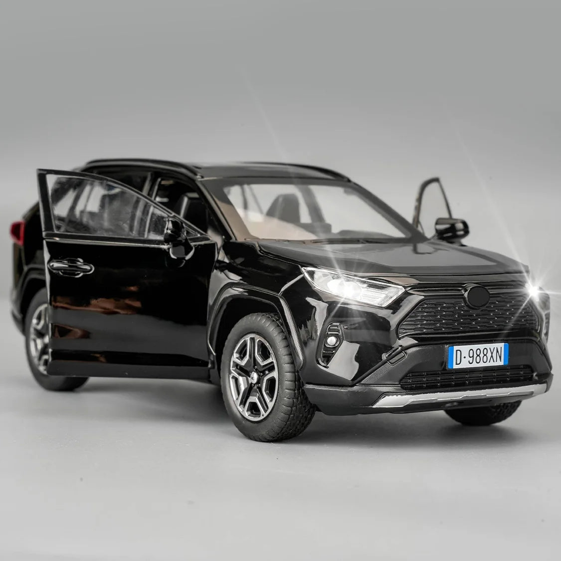 1/32 RAV4 Alloy Diecast Model Car with Light Sound and Opening Doors for Kids