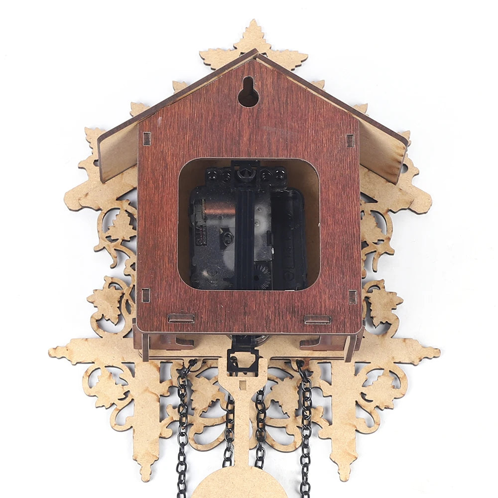 New Wooden Wall Clock Hanging Clock Antique Swing Pendulum Three-Dimensional Appearance Wall Clock for Living Room